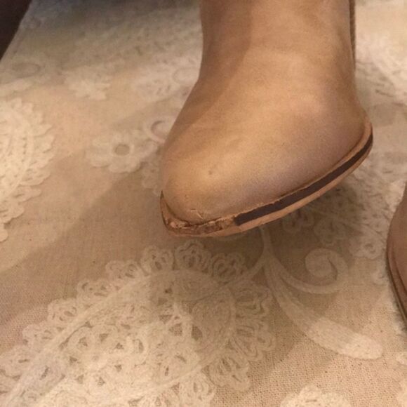 Catherine Malandrino Fimby Pointed Toe - Picture 11 of 11